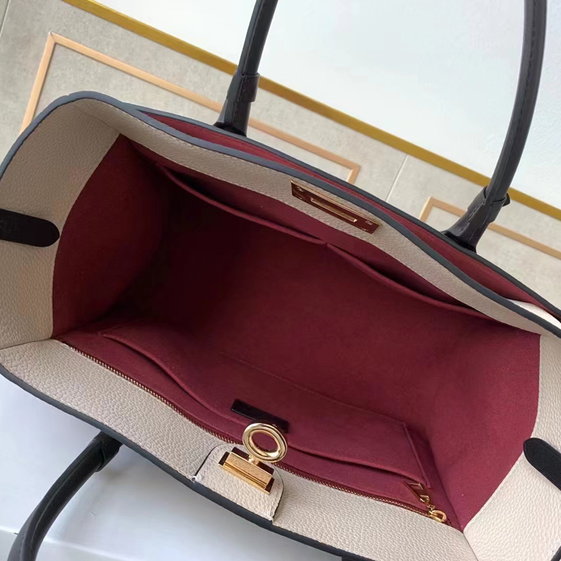 Louis Vuitton ON MY SIDE MM Tote Bag M56934 Wine